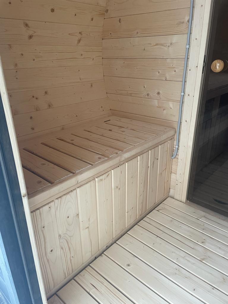 Sauna + Hot tub with 360 degree terrace